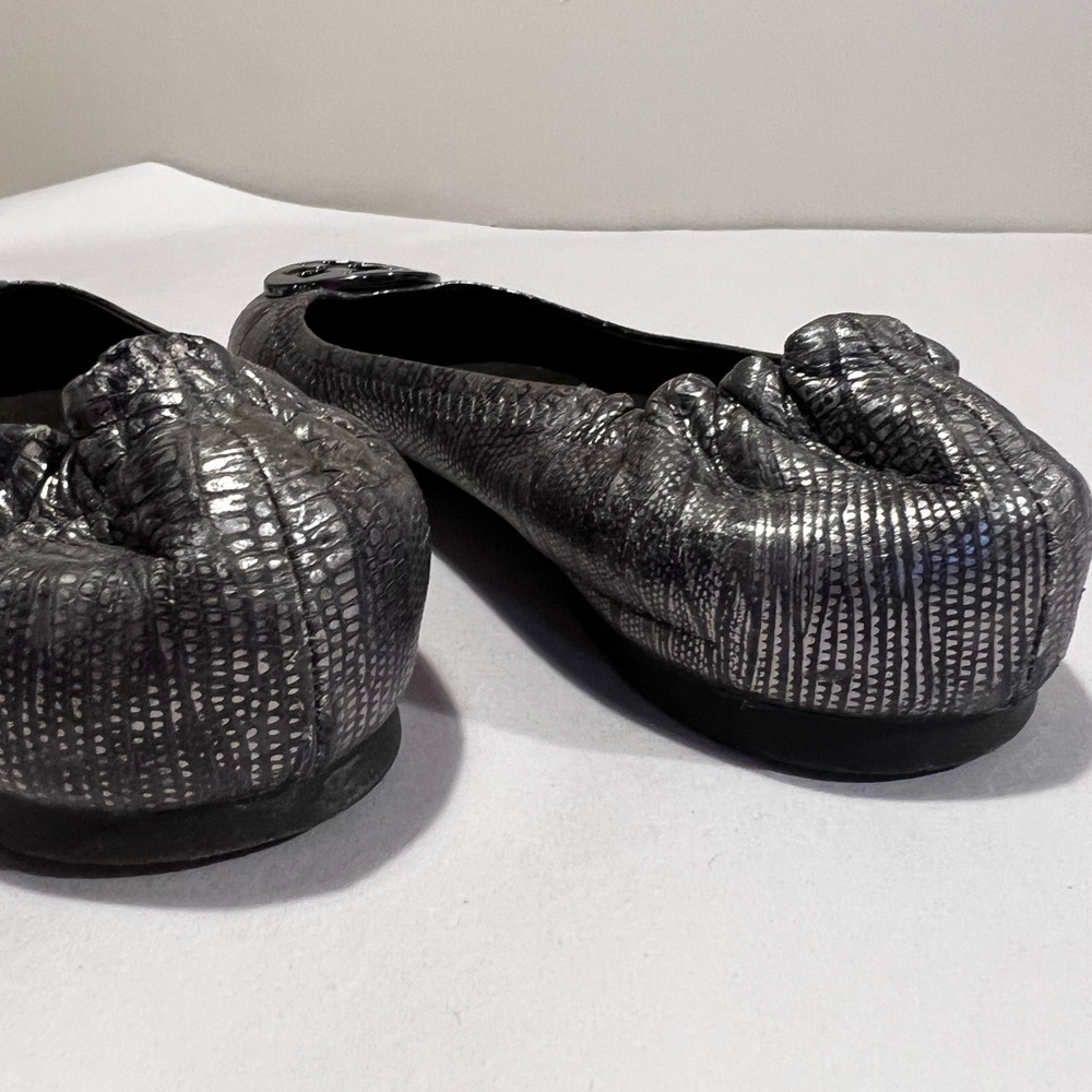 Tory Burch Shoes Espadrilles Flats Snakeskin Leather Metallic Womens Size 7M - Picture 14 of 14